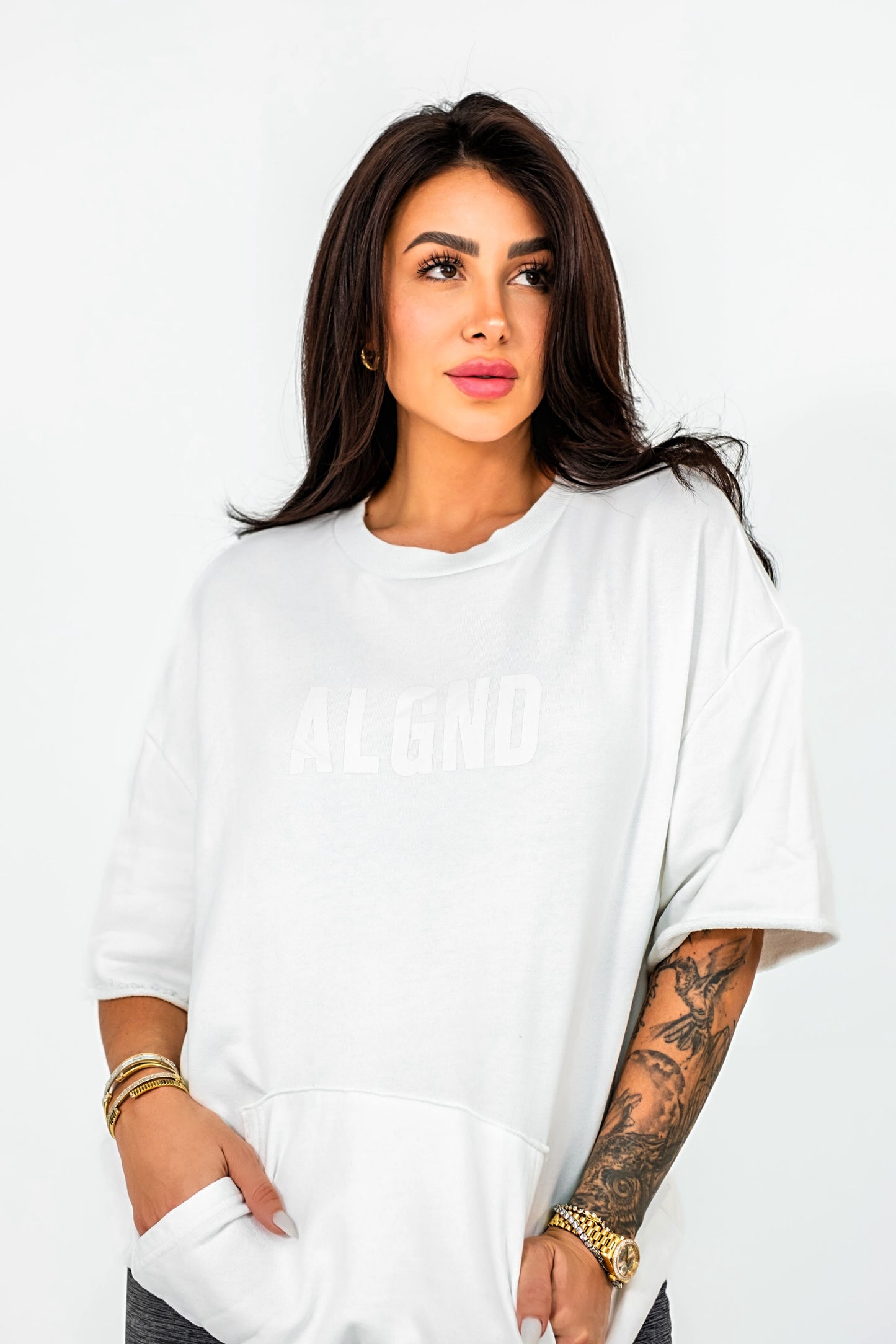 White cotton short sleeve top
