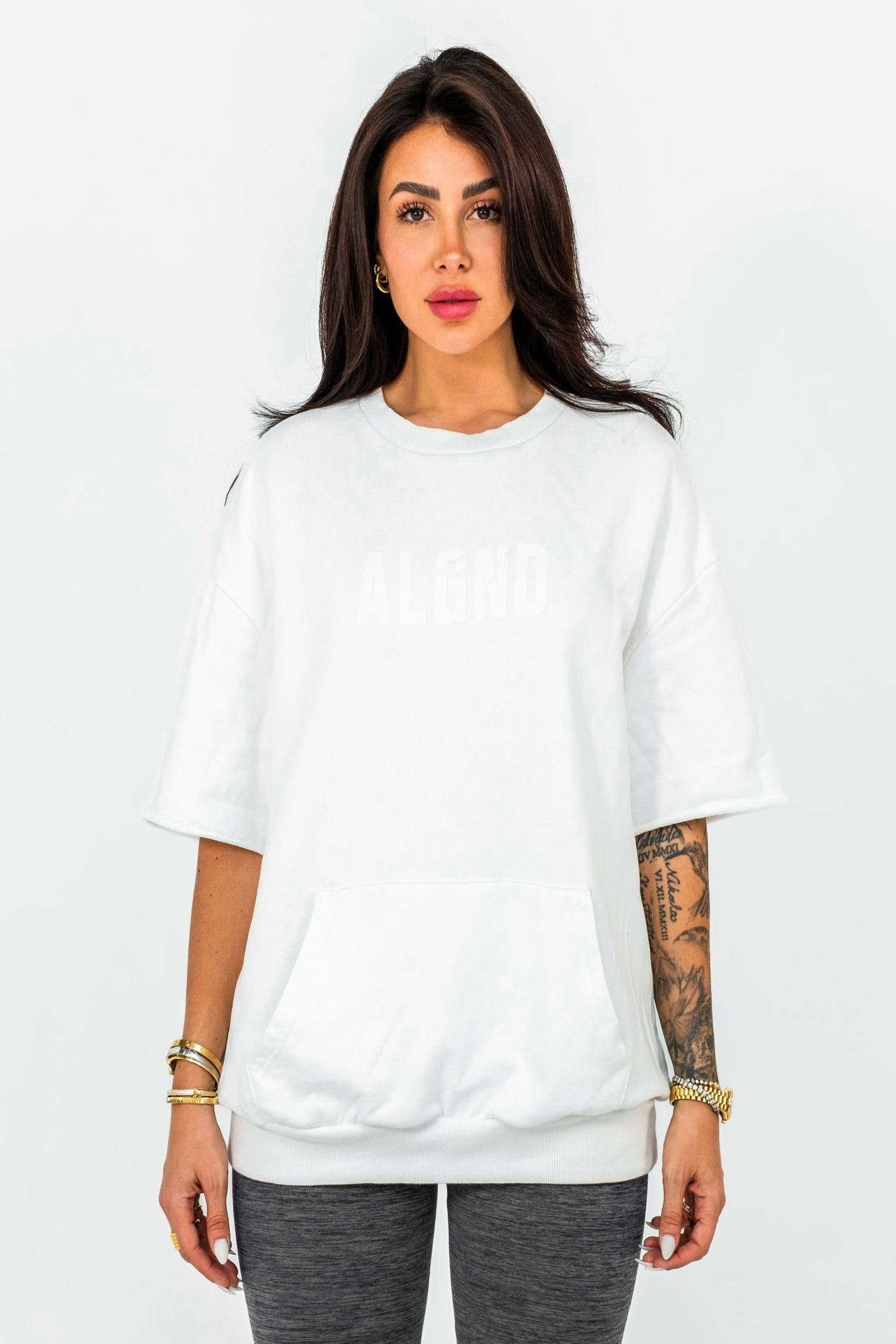 White shortsleeve crop sweatshirt