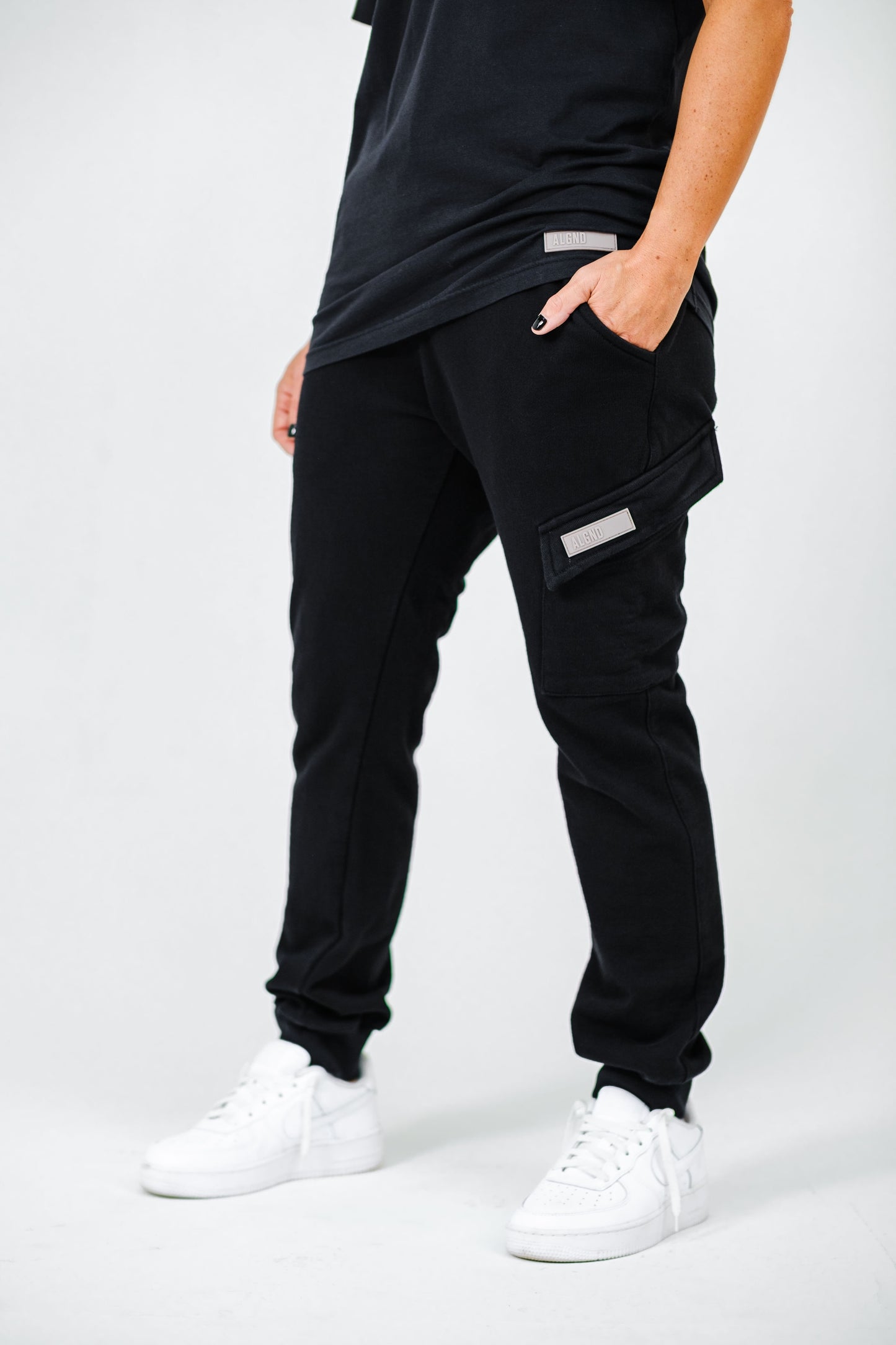 black cotton sweatpants for women